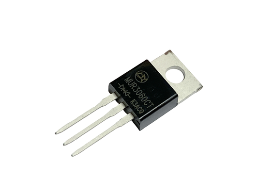 30A600V MUR3060CT TO-220AB 25ns Ultraschnelle Rückgewinnungsgerechte für Hochfrequenzkreise